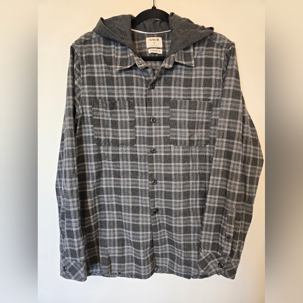 Hurley Gray Plaid Button-Up Shirt